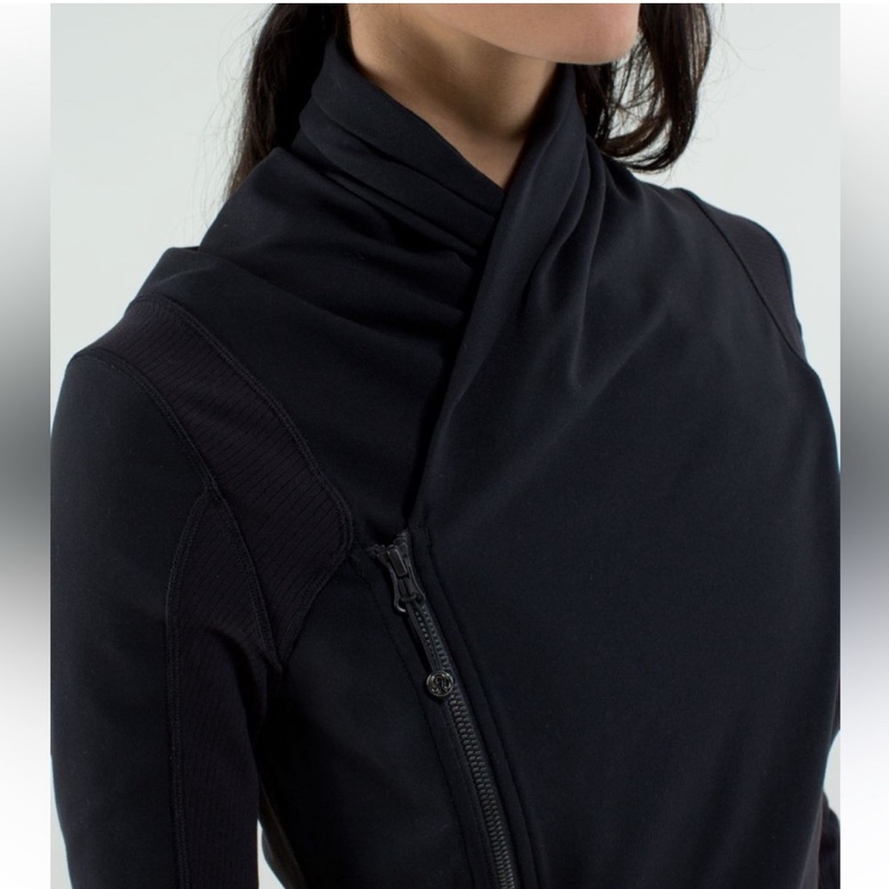 Lululemon Jacket - Picture 3 of 3